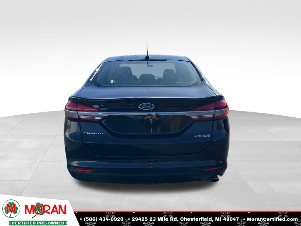 Used 2018 Ford Fusion S image 4