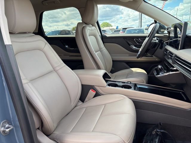 Used 2024 Lincoln Corsair Reserve image 9
