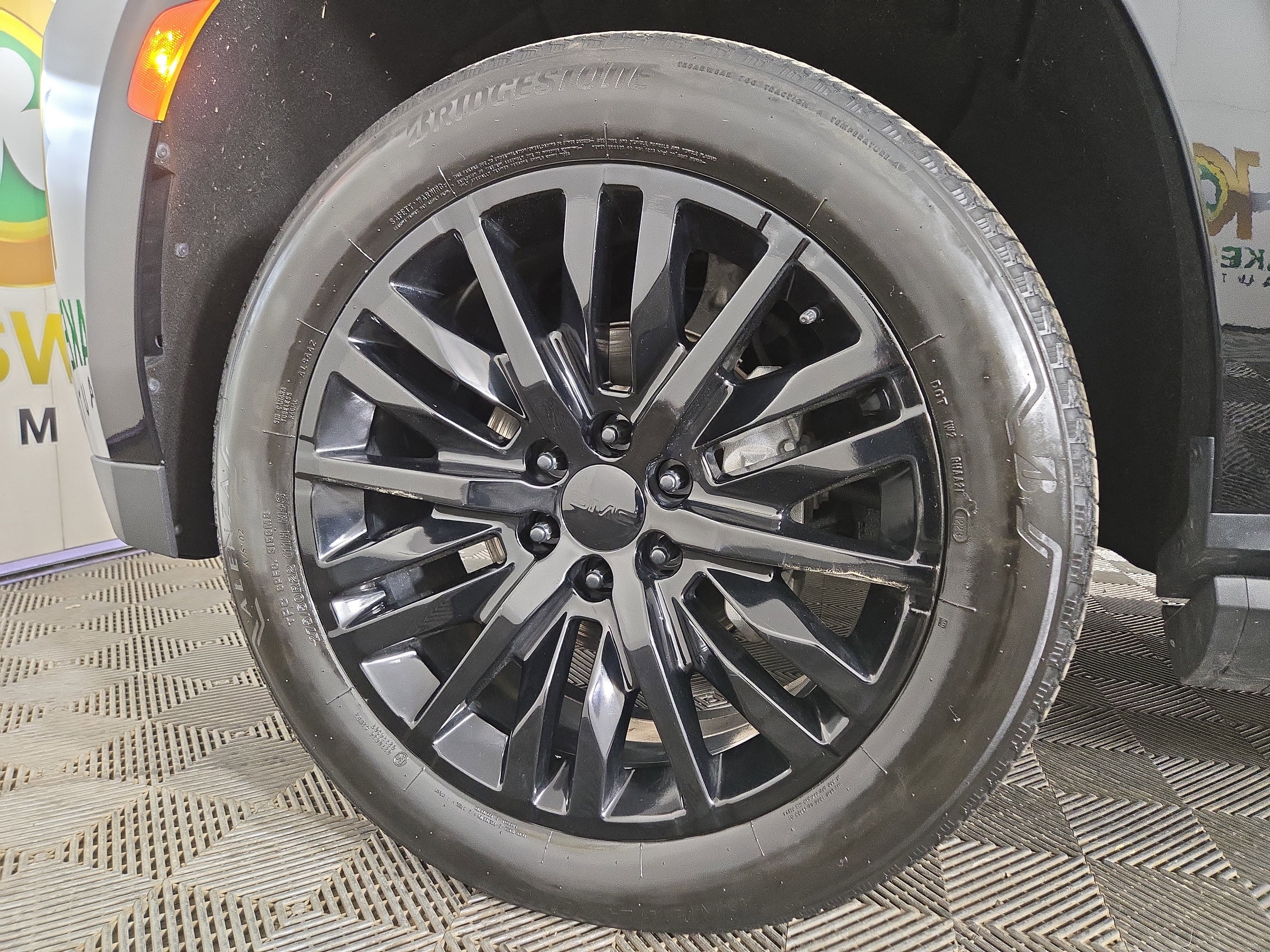 Certified 2023 GMC Yukon XL Denali image 37