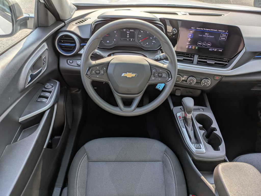 New 2026 Chevrolet Trax LT FWD image 16