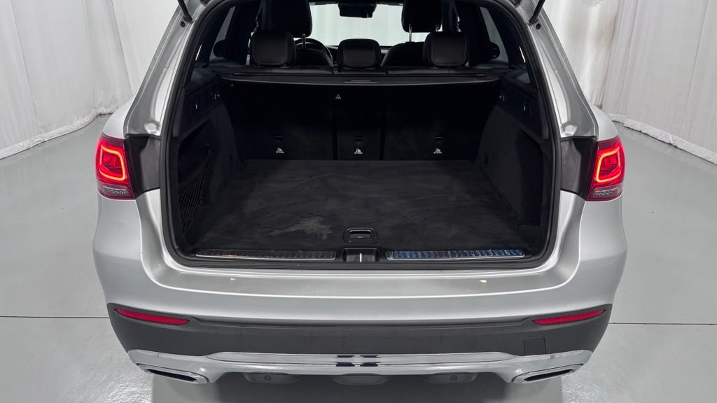 Used 2020 Mercedes-Benz GLC 300 4MATIC image 28