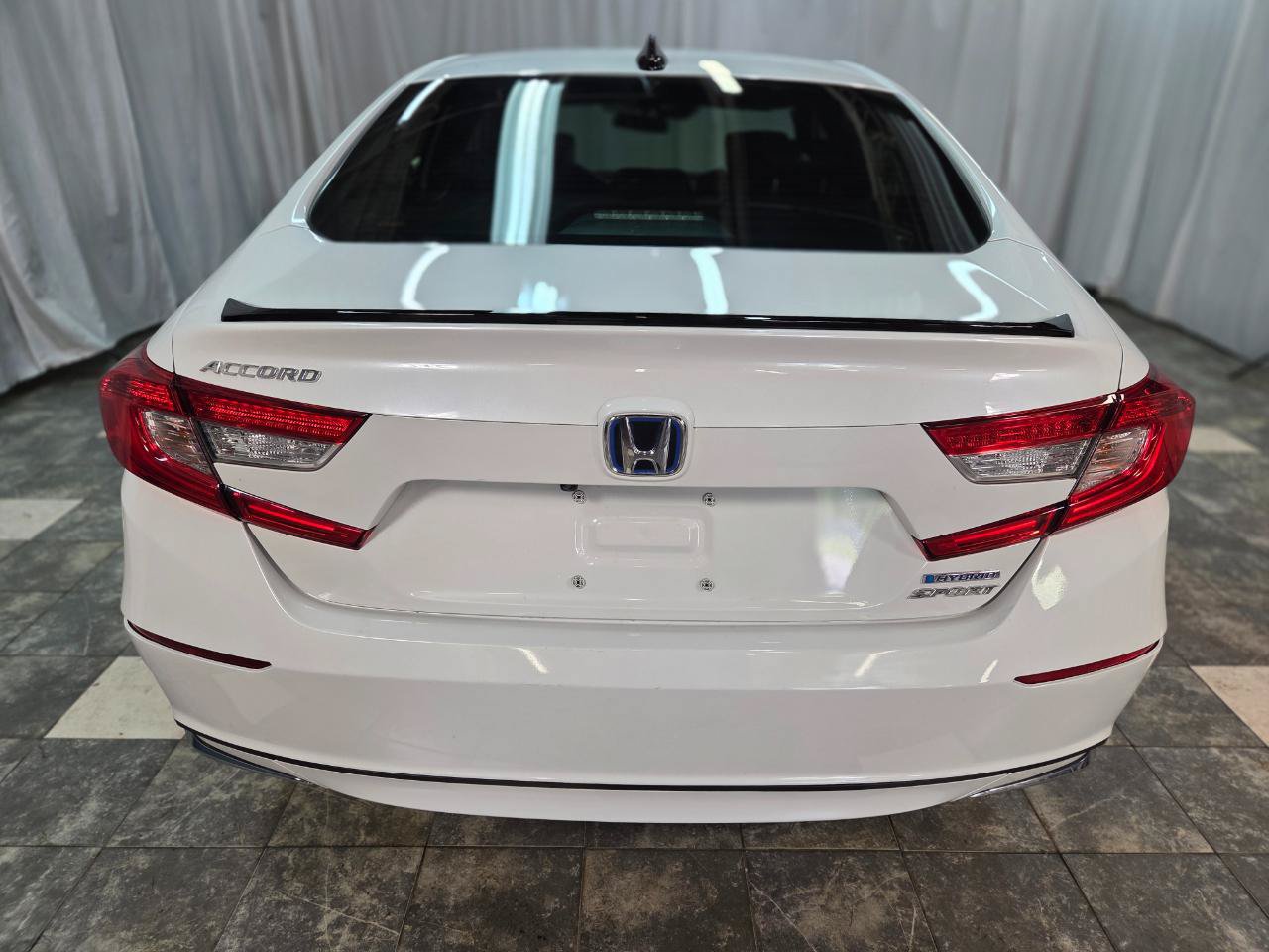 Used 2022 Honda Accord Sport image 4