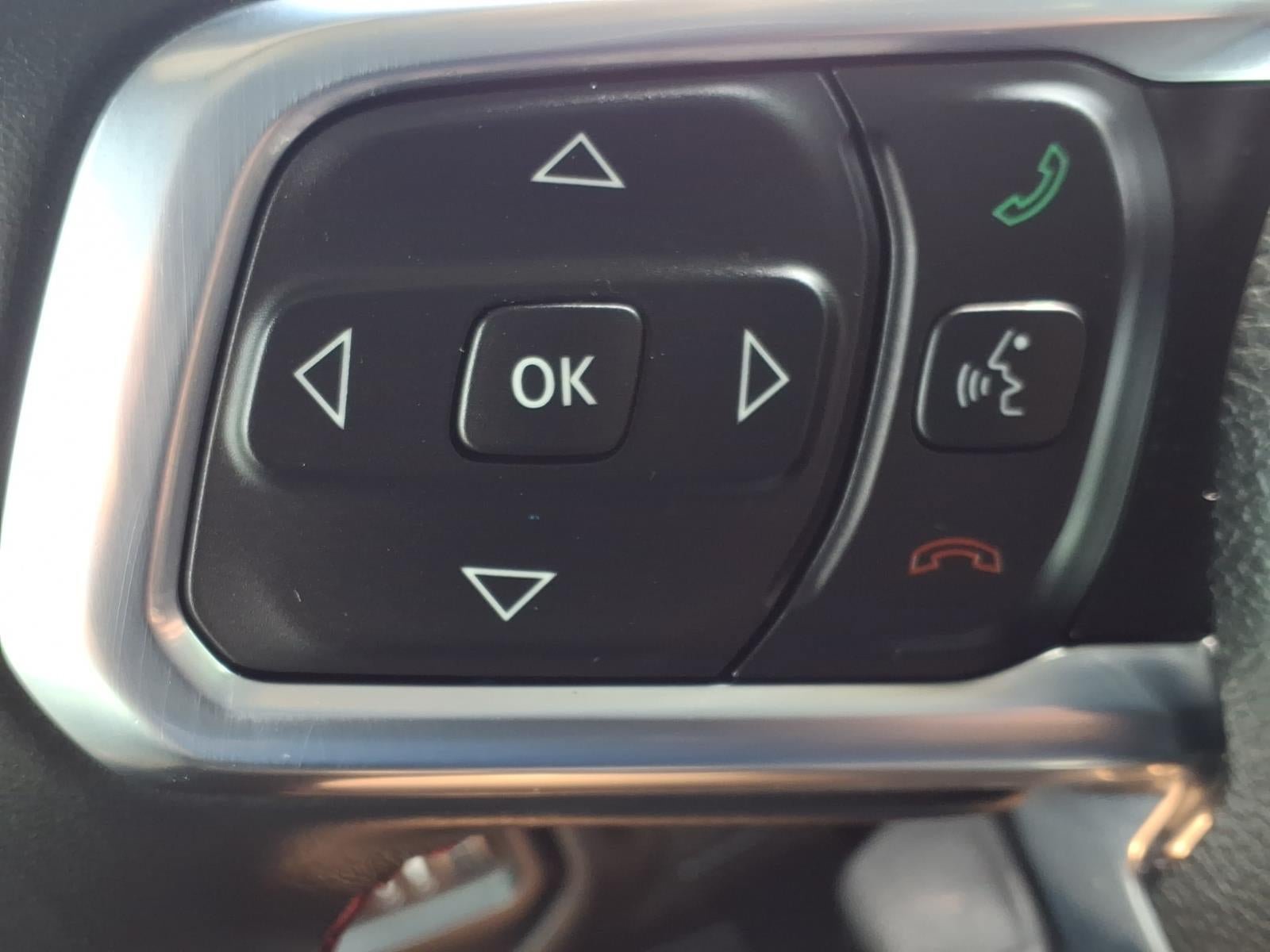 Used 2020 Jeep Gladiator Rubicon AWD/4WD image 25