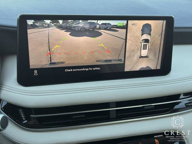 Used 2023 INFINITI QX60 Sensory w/ Cargo Package image 18