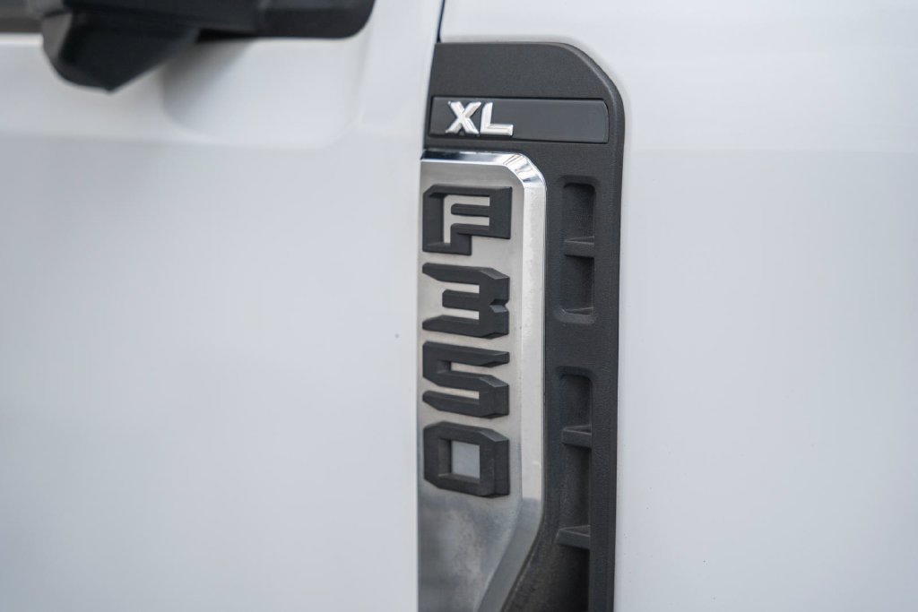 Used 2024 Ford F350 XL w/ 360-Degree Camera Package AWD/4WD image 14