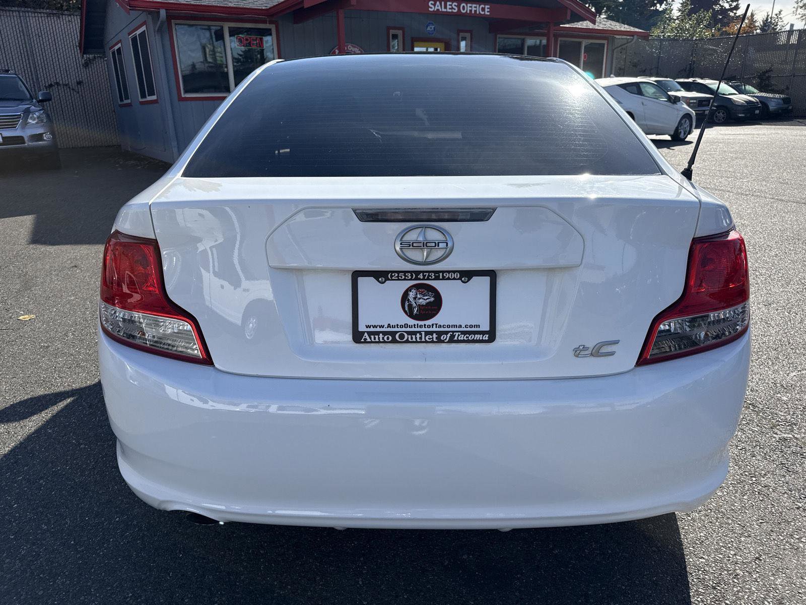 Used 2013 Scion tC image 9