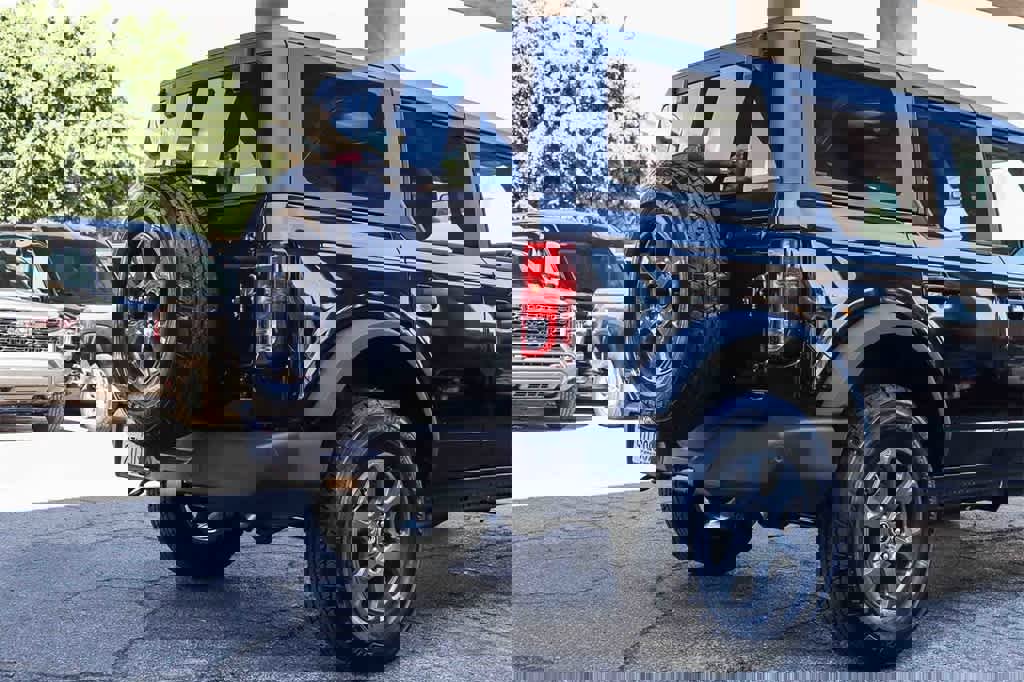 Used 2025 Ford Bronco Big Bend image 9