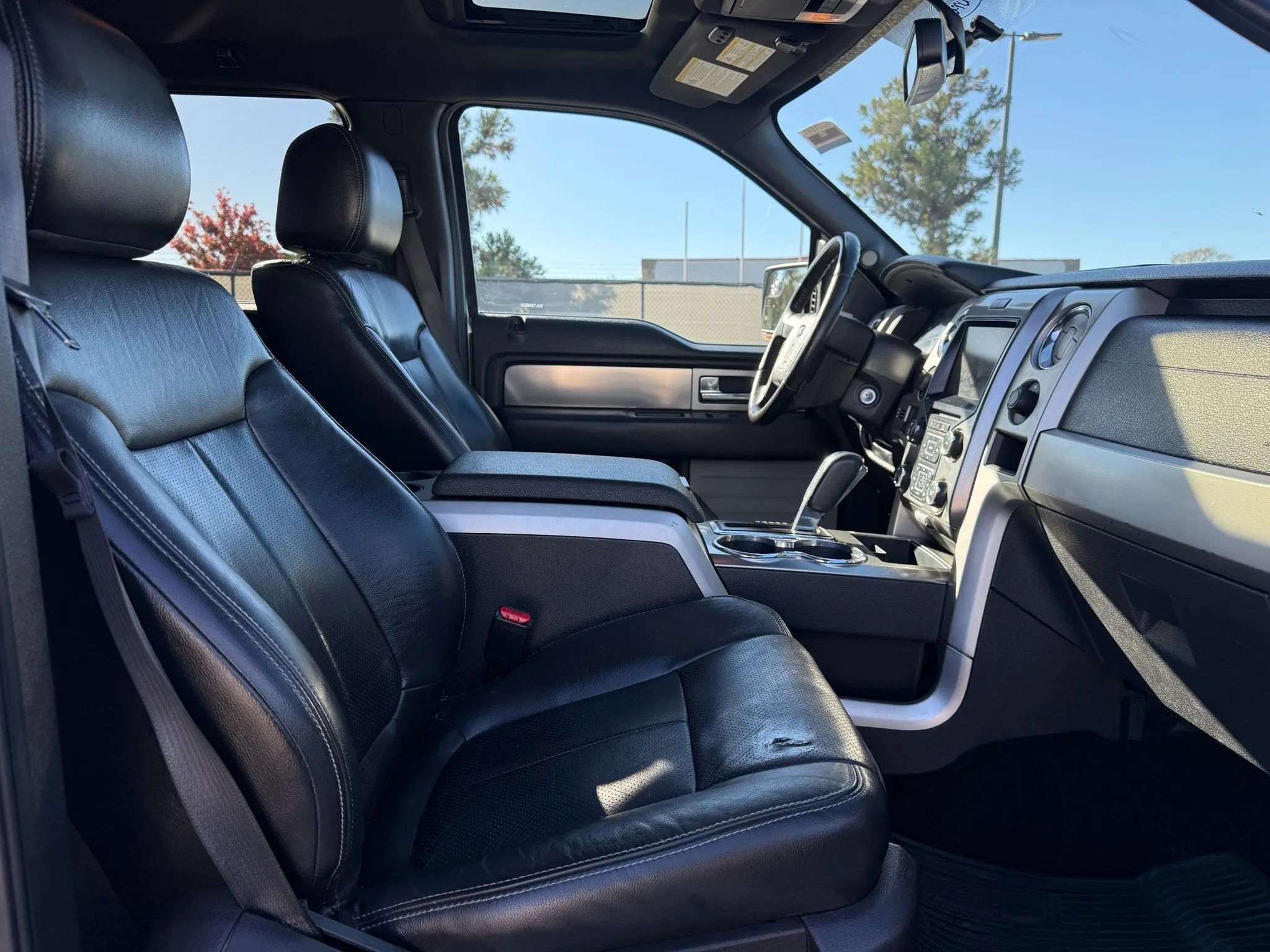 Used 2013 Ford F150 FX4 w/ Luxury Equipment Group AWD/4WD image 18