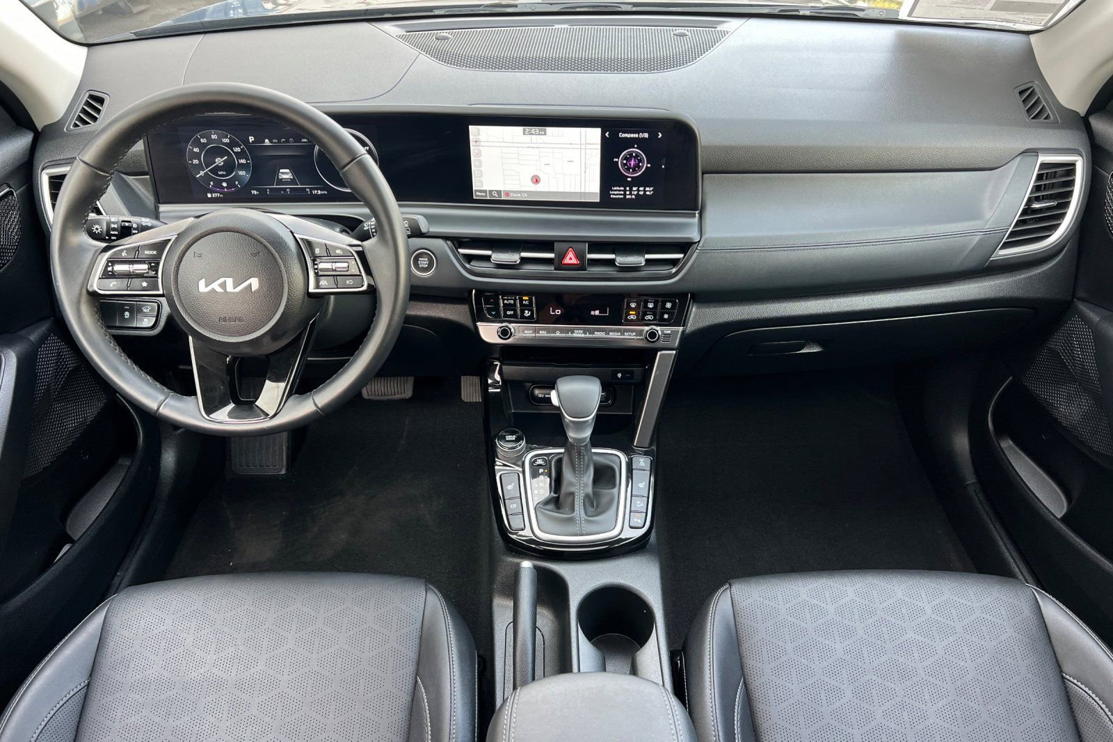 Used 2026 Kia Seltos EX w/ EX Sunroof Package AWD/4WD image 15