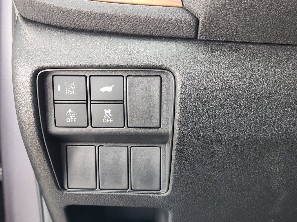 Used 2020 Honda CR-V Touring image 21