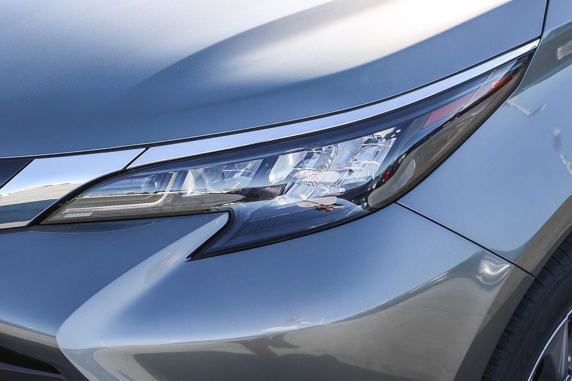 New 2026 Toyota Sienna XLE image 5