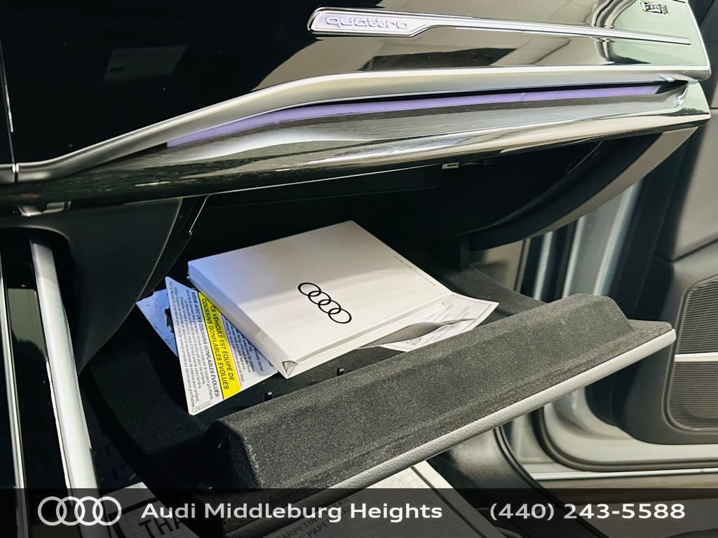 Certified 2025 Audi Q7 2.0T Premium w/ Convenience Plus Package AWD/4WD image 23