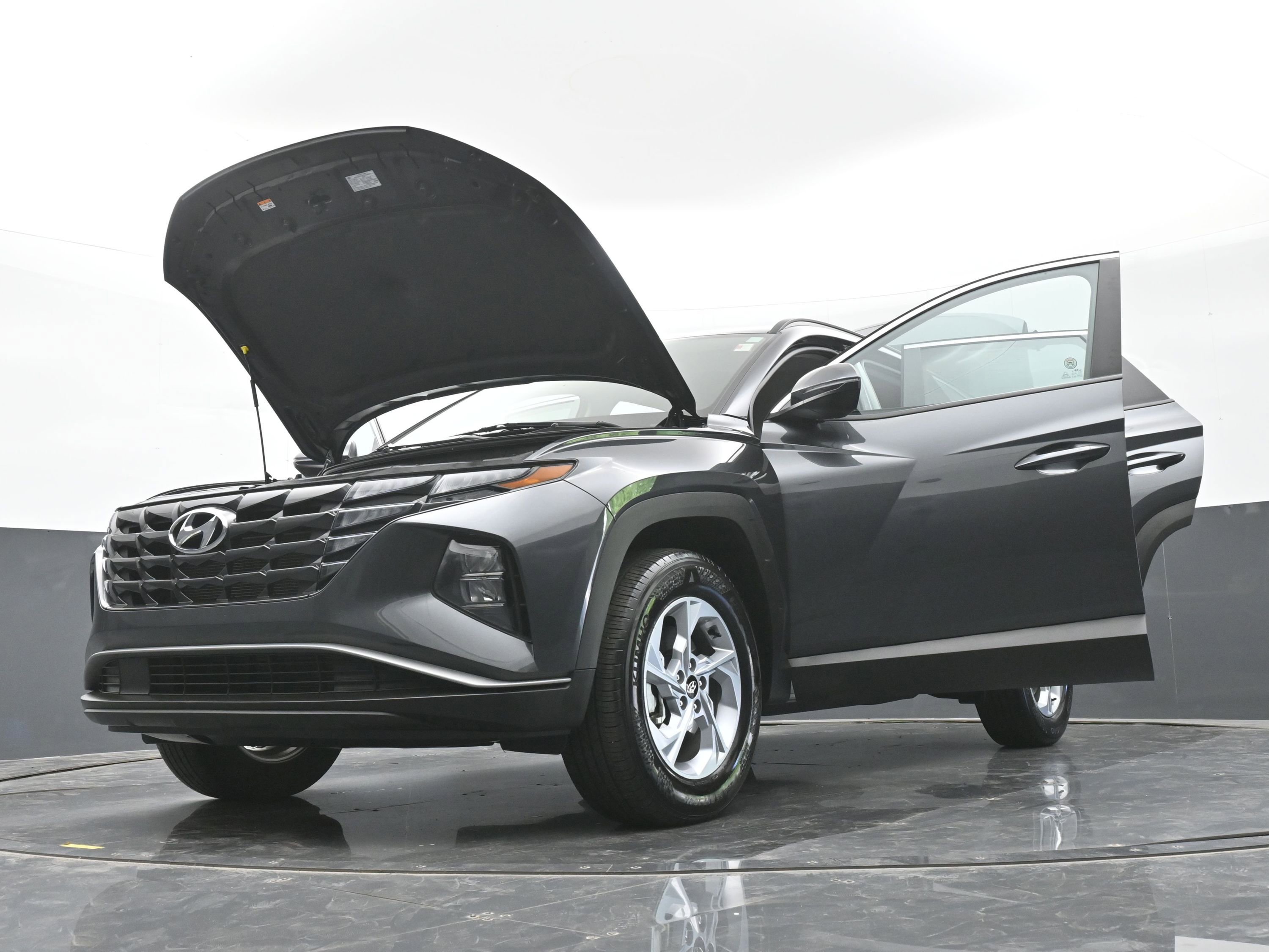 Certified 2022 Hyundai Tucson SEL AWD/4WD image 49