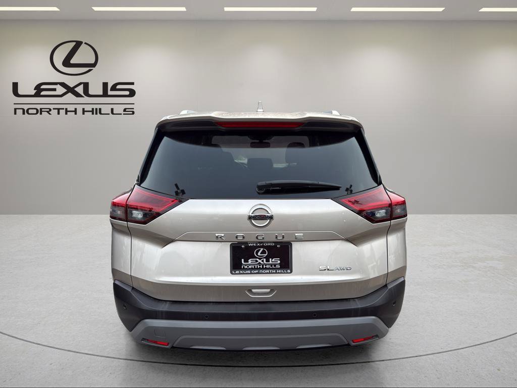 Used 2021 Nissan Rogue SL w/ Premium Package AWD/4WD image 7