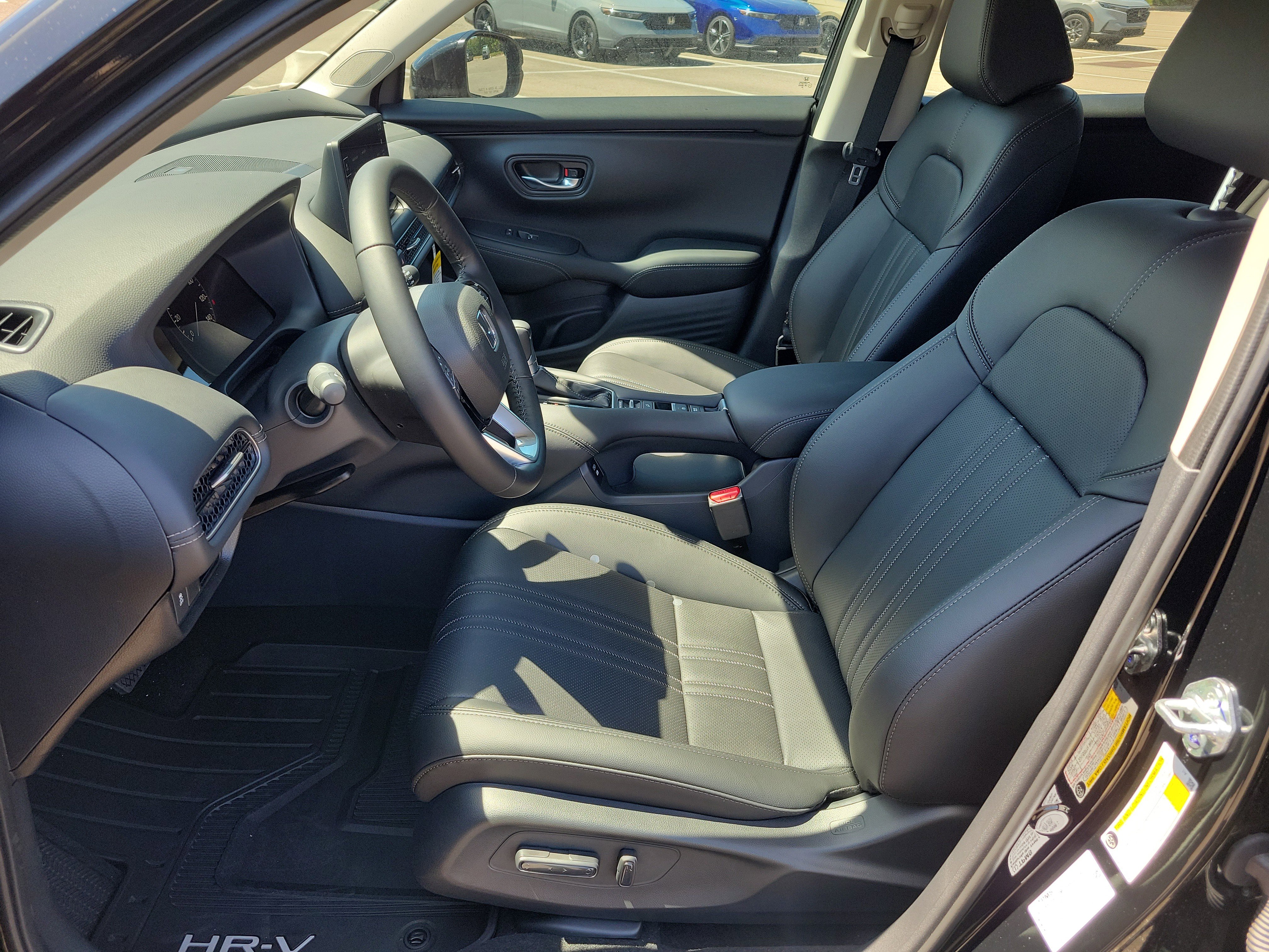 New 2026 Honda HR-V EX-L image 24