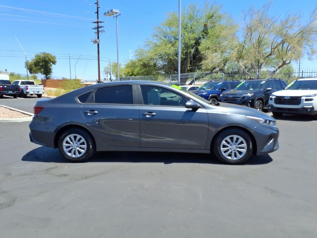 Used 2024 Kia Forte LX FWD image 9