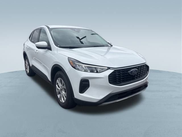 Used 2023 Ford Escape Active image 50