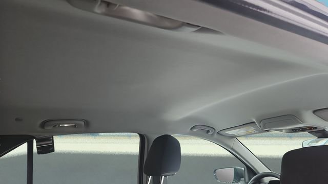 Used 2023 Chevrolet Equinox LS w/ LS Convenience Package image 16