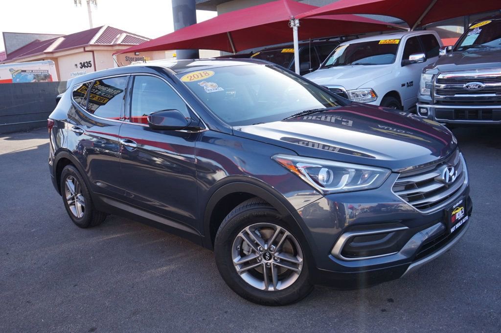Used 2018 Hyundai Santa Fe Sport image 2