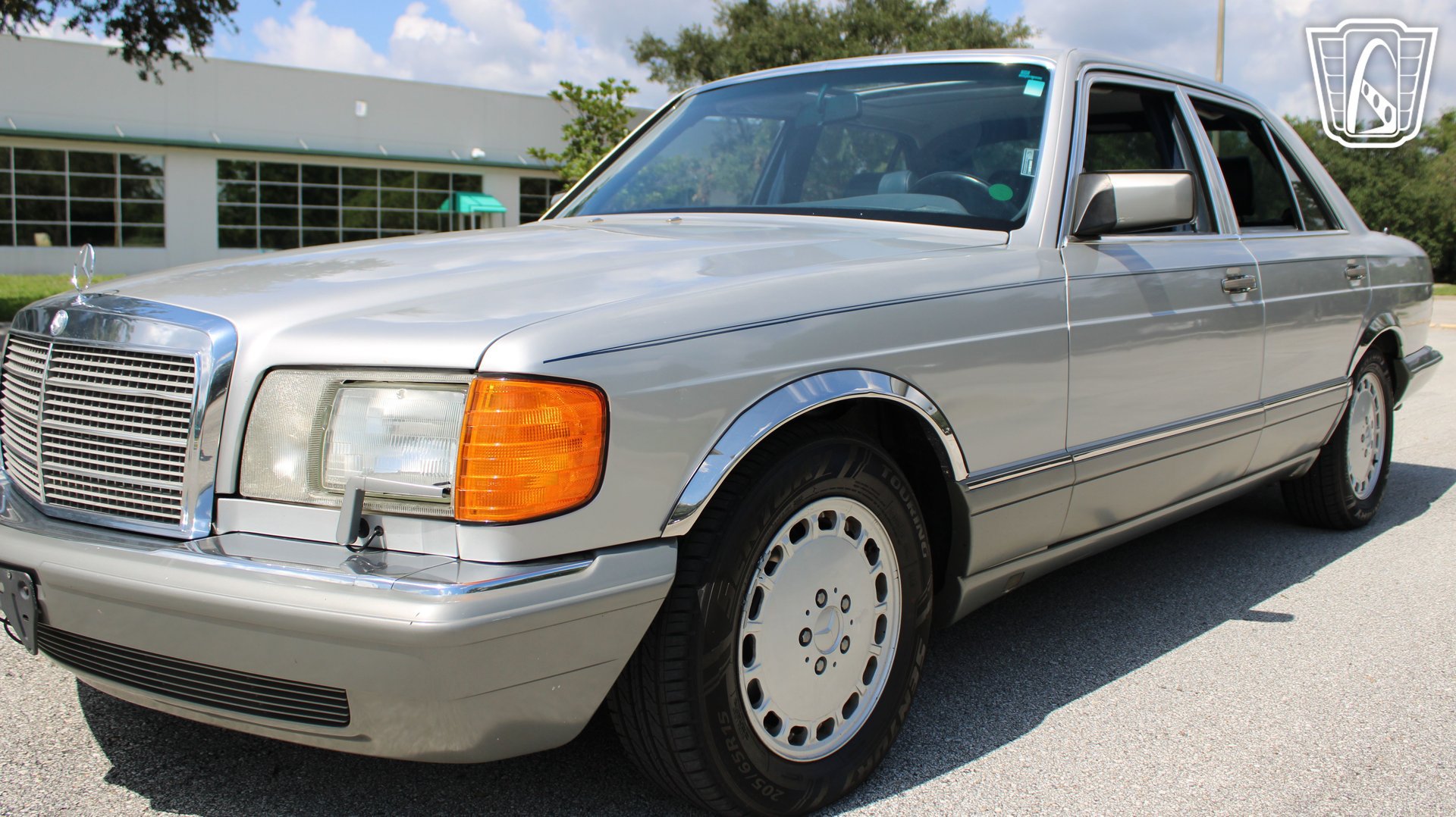 Used 1990 Mercedes-Benz 300 SE image 27