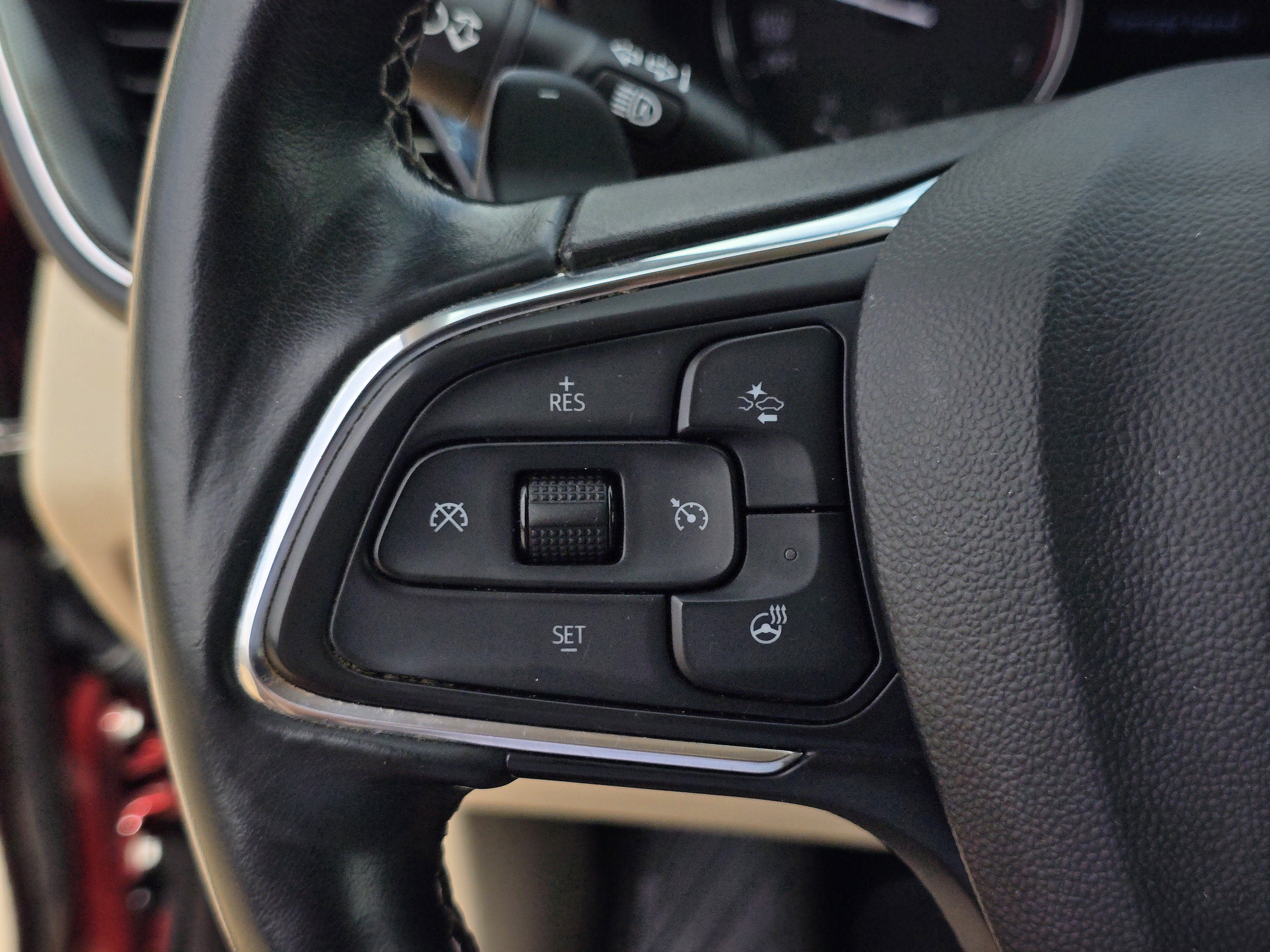 Used 2023 Buick Envision Essence w/ Premium Seat Package FWD image 16