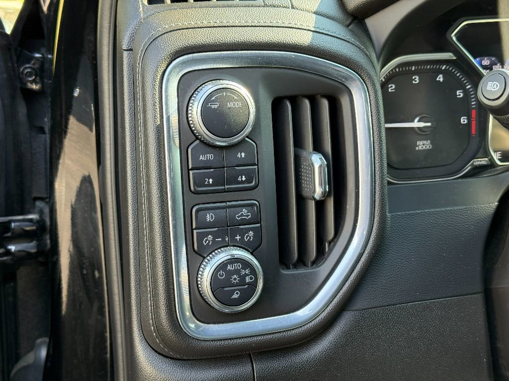 Used 2022 GMC Sierra 1500 Denali w/ Denali Premium Package image 21