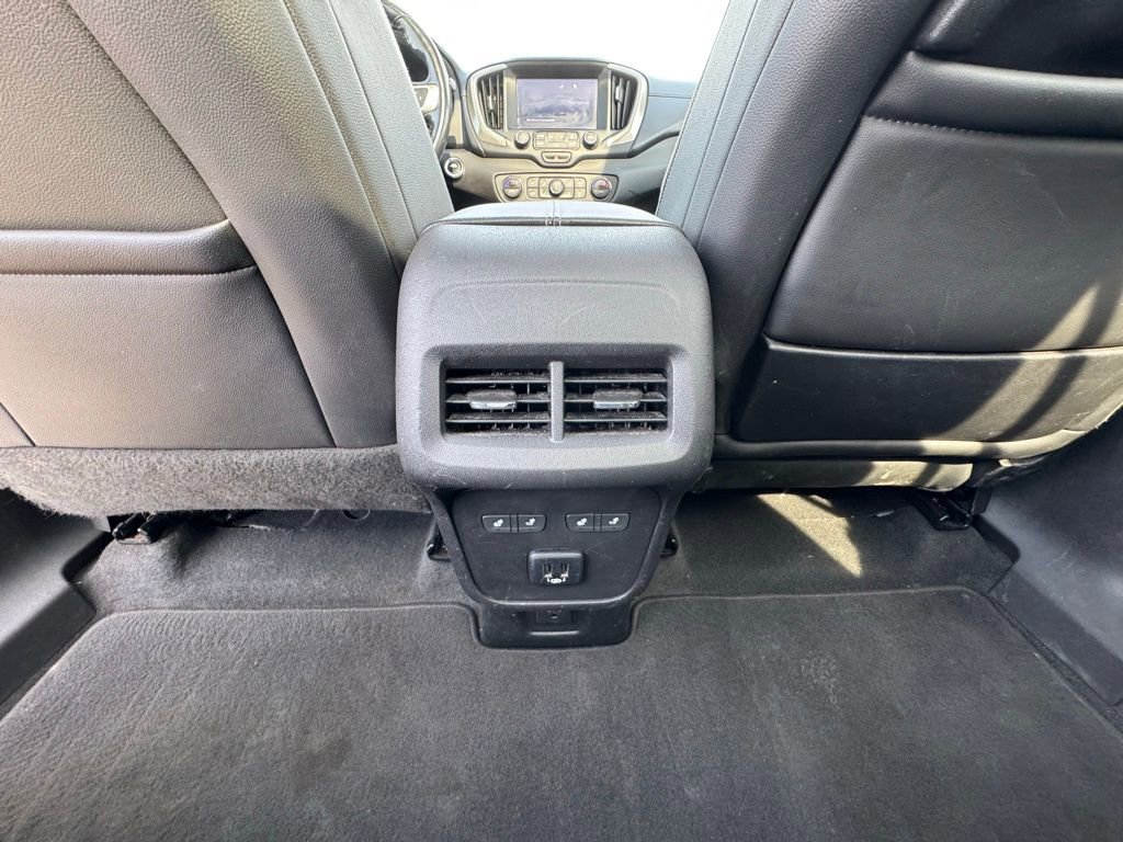 Used 2018 GMC Terrain Denali w/ Advanced Safety Package image 15