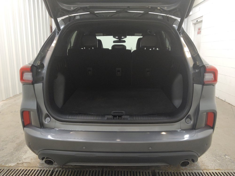 Used 2024 Ford Escape ST-Line w/ Tech Pack #1 FWD image 29