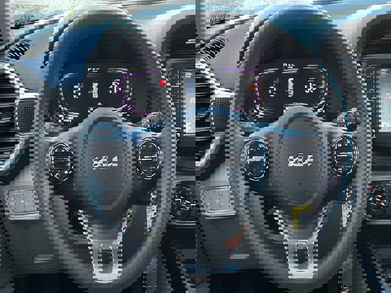 Used 2024 Kia Soul LX w/ Option Group 015 image 21