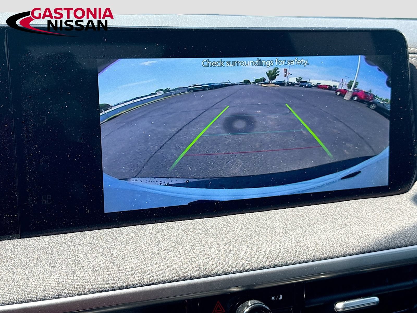 Used 2026 Nissan Kicks SV FWD image 17