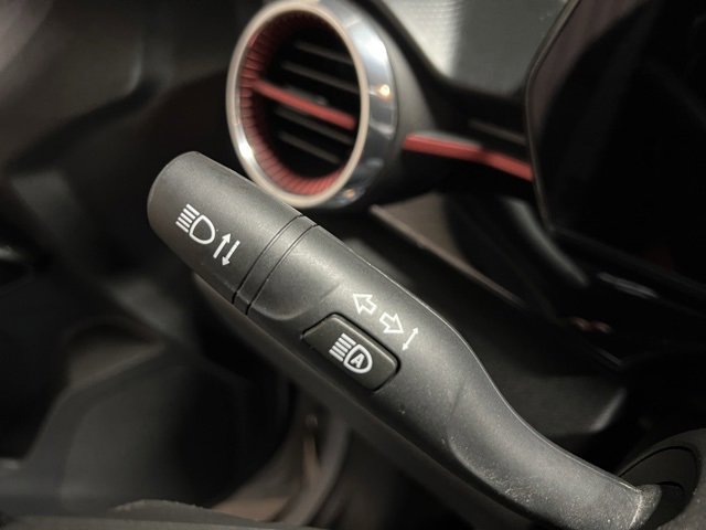 Used 2024 Chevrolet Trax RS w/ Driver Confidence Package image 31