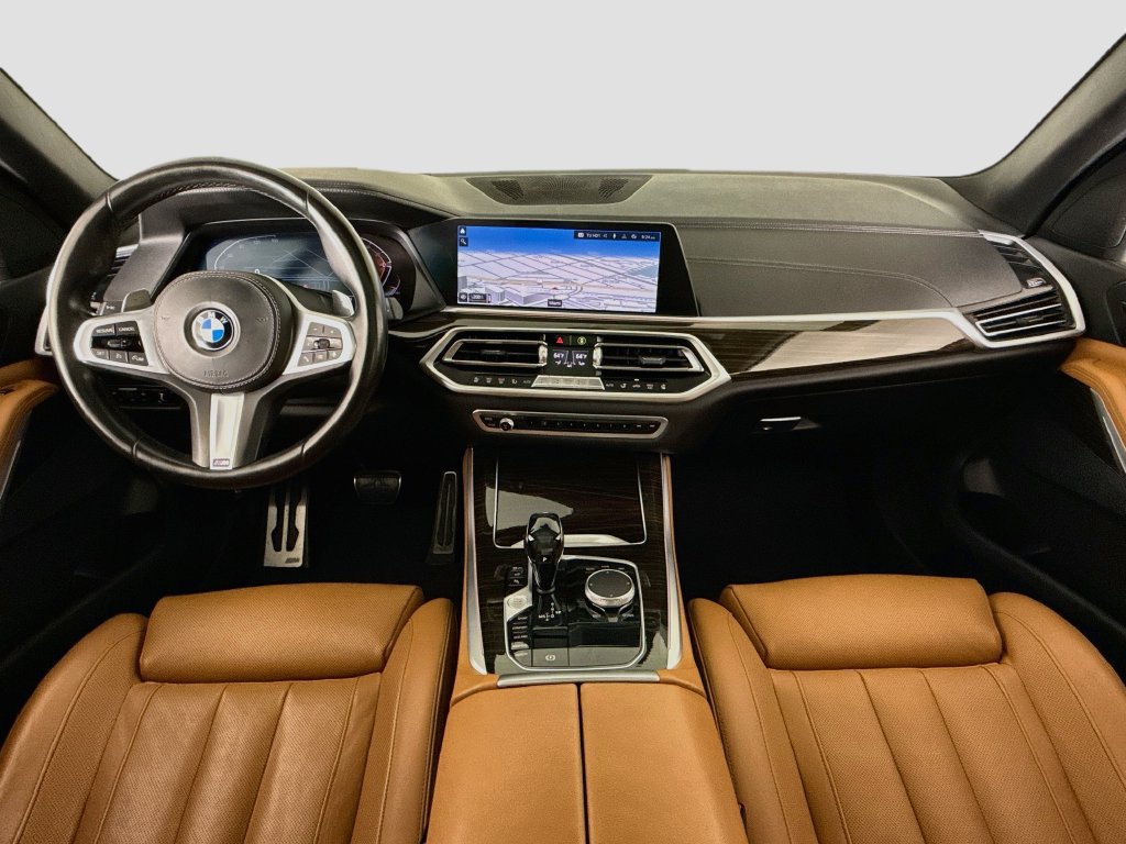Used 2021 BMW X5 sDrive40i w/ M Sport Package RWD image 9