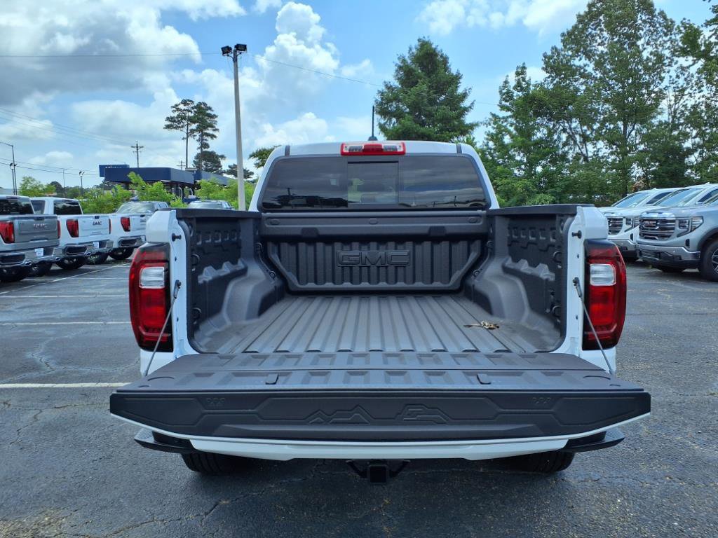 New 2025 GMC Canyon Elevation w/ Convenience Package image 6