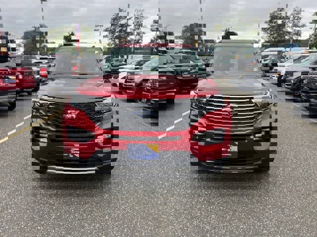 Certified 2022 Ford Explorer XLT w/ Equipment Group 202A image 31