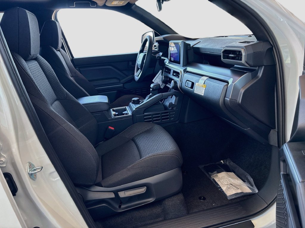New 2026 Toyota 4Runner SR5 AWD/4WD image 19
