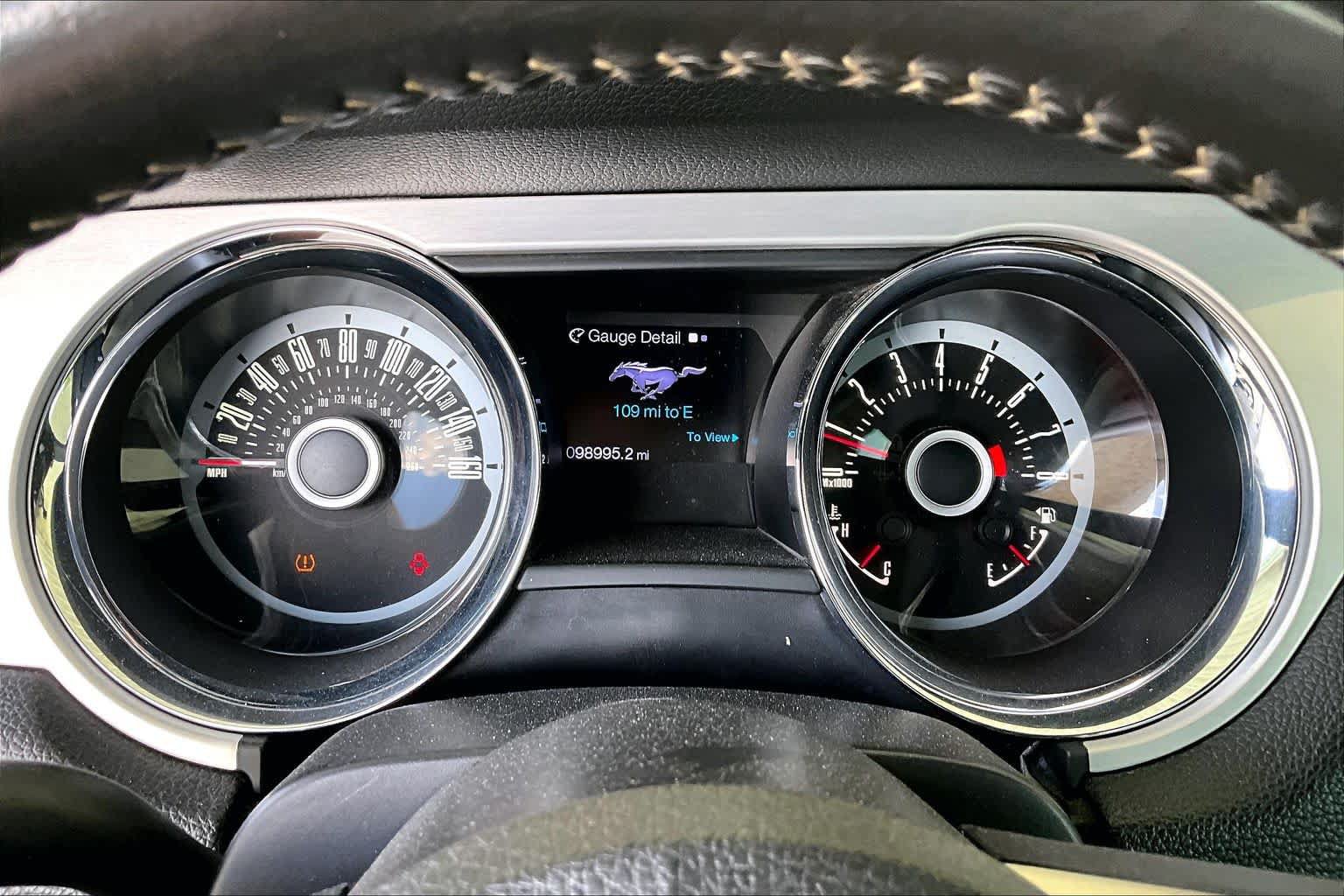 Used 2013 Ford Mustang GT Premium w/ Security Pkg RWD image 22