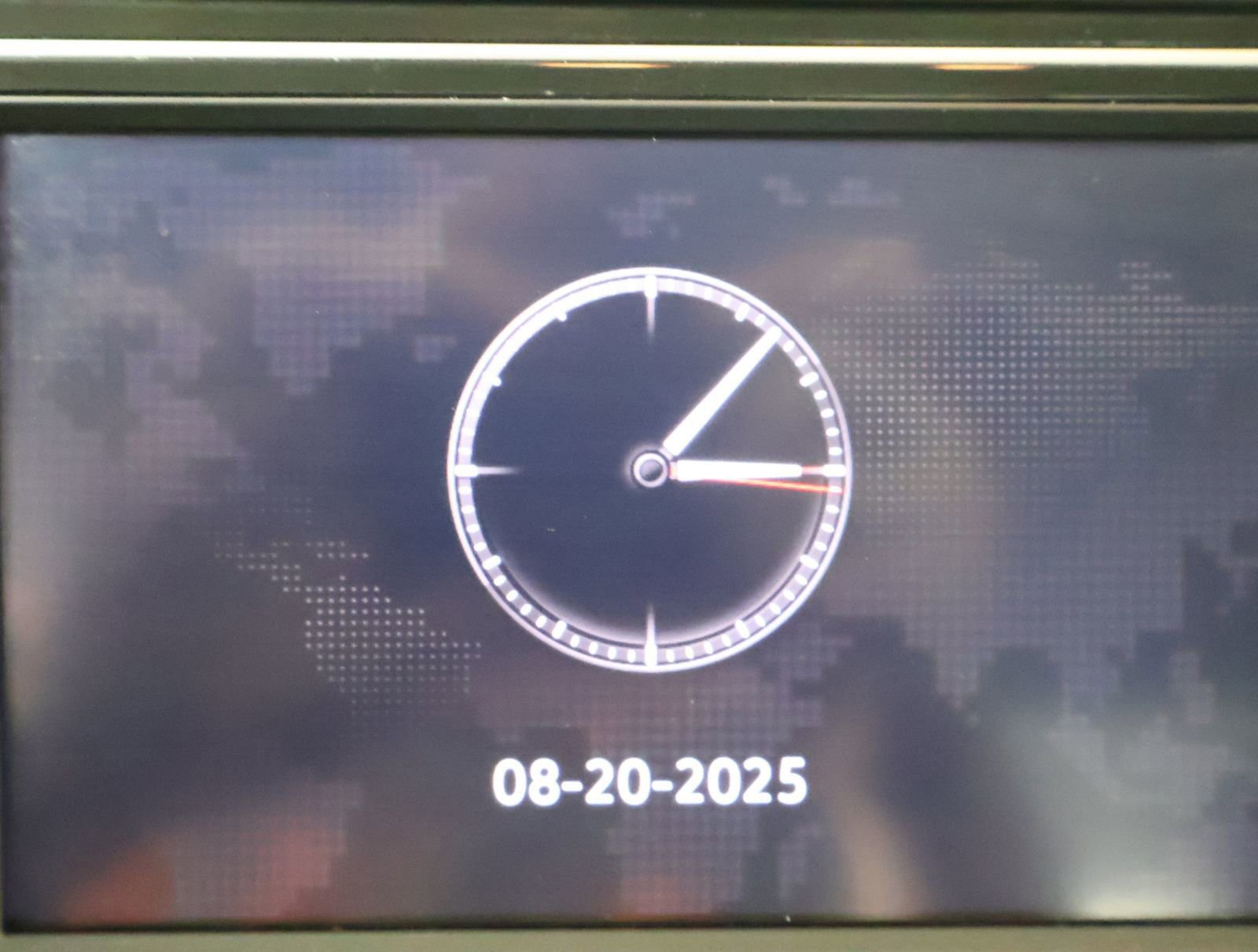 Used 2024 Volkswagen Jetta SE image 31