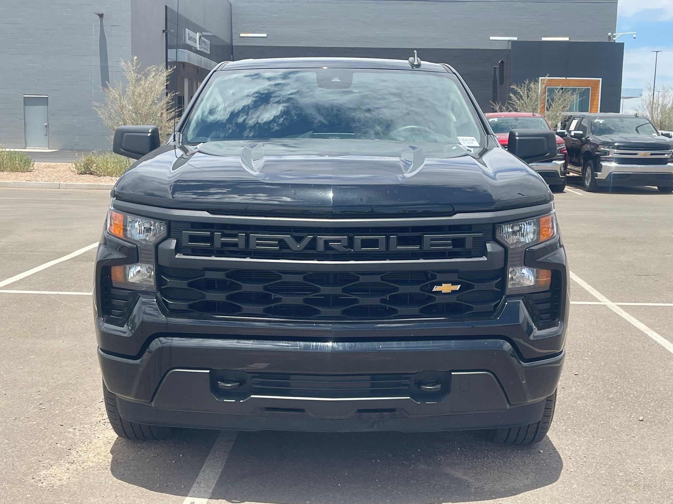 Certified 2025 Chevrolet Silverado 1500 Custom AWD/4WD image 8