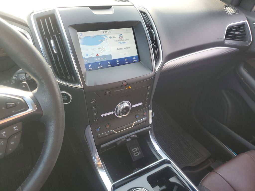 Used 2020 Ford Edge Titanium w/ Equipment Group 301A image 20