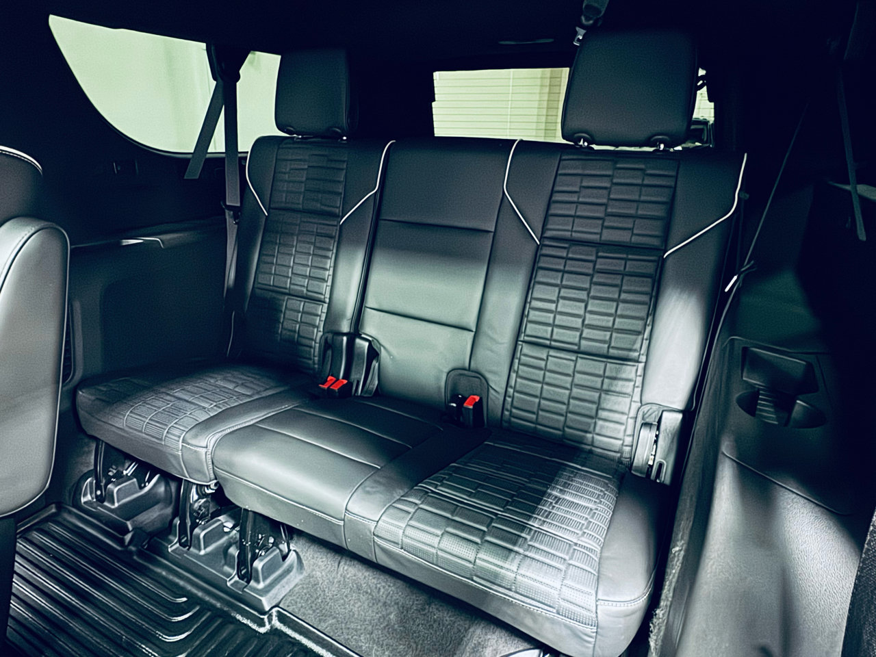 Used 2024 Cadillac Escalade ESV Sport Platinum image 39