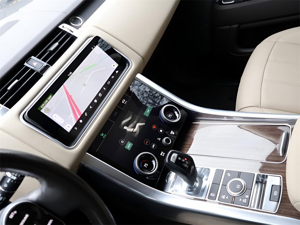 Used 2019 Land Rover Range Rover Sport SE image 20