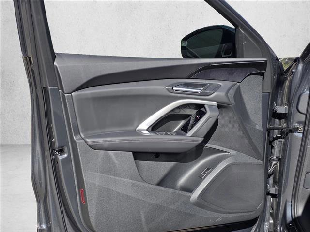 New 2025 Audi Q5 Premium image 12