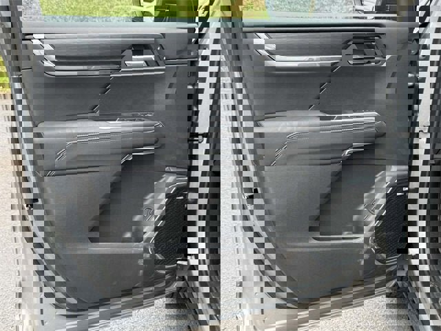 New 2026 GMC Acadia Elevation w/ Super Cruise Package image 8