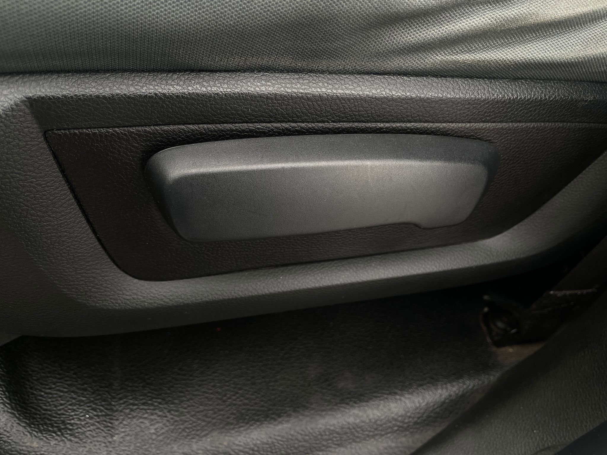 Used 2018 RAM 2500 Tradesman w/ Popular Equipment Group image 13