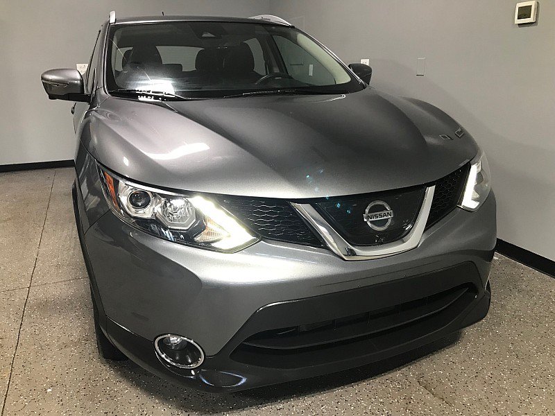 Used 2017 Nissan Rogue Sport SL w/ SL Premium Package AWD/4WD image 8
