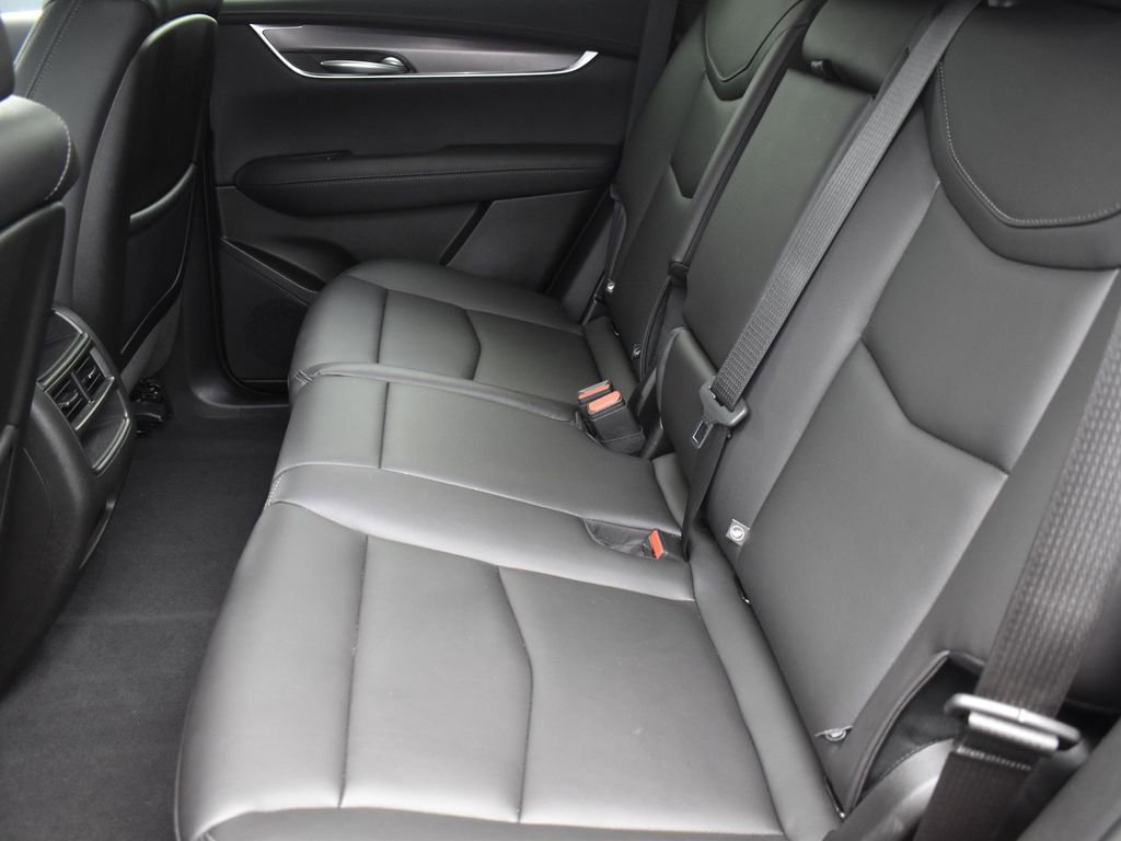 New 2026 Cadillac XT5 Luxury w/ LPO, Floor Liner Package image 24