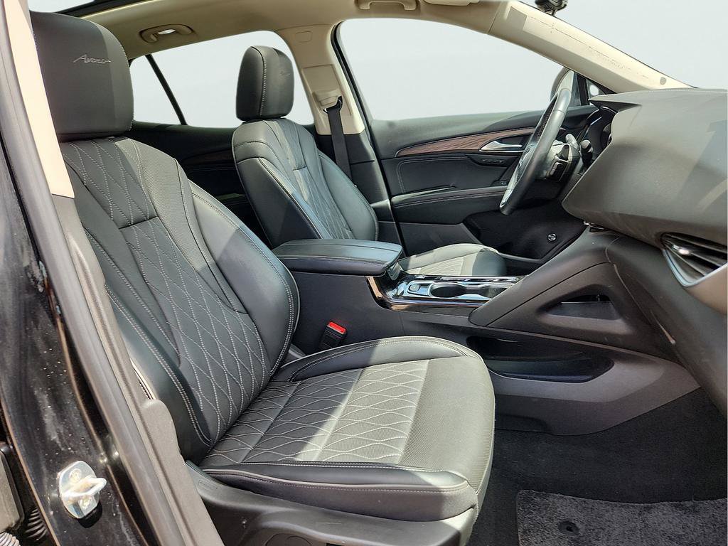 Used 2023 Buick Envision Avenir FWD image 17