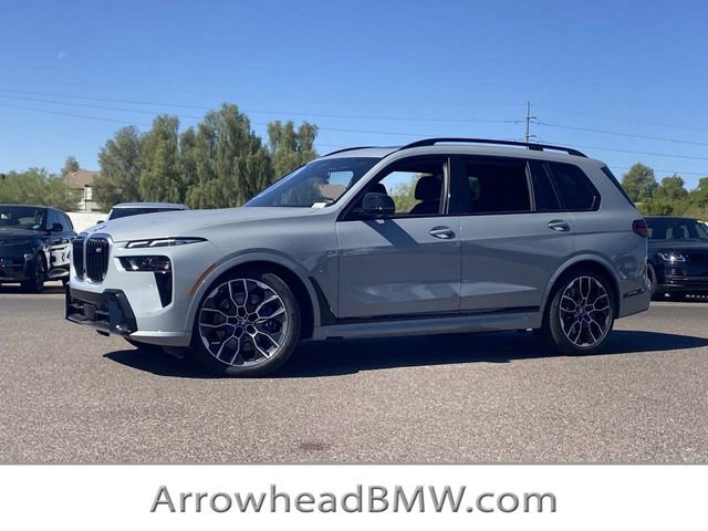 Used 2025 BMW X7 M60i image 1