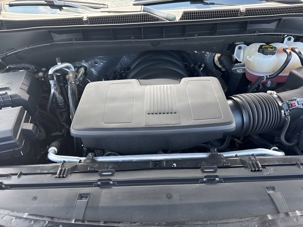 Used 2025 Cadillac Escalade Sport Platinum w/ LPO, Floor Liner Package AWD/4WD image 36