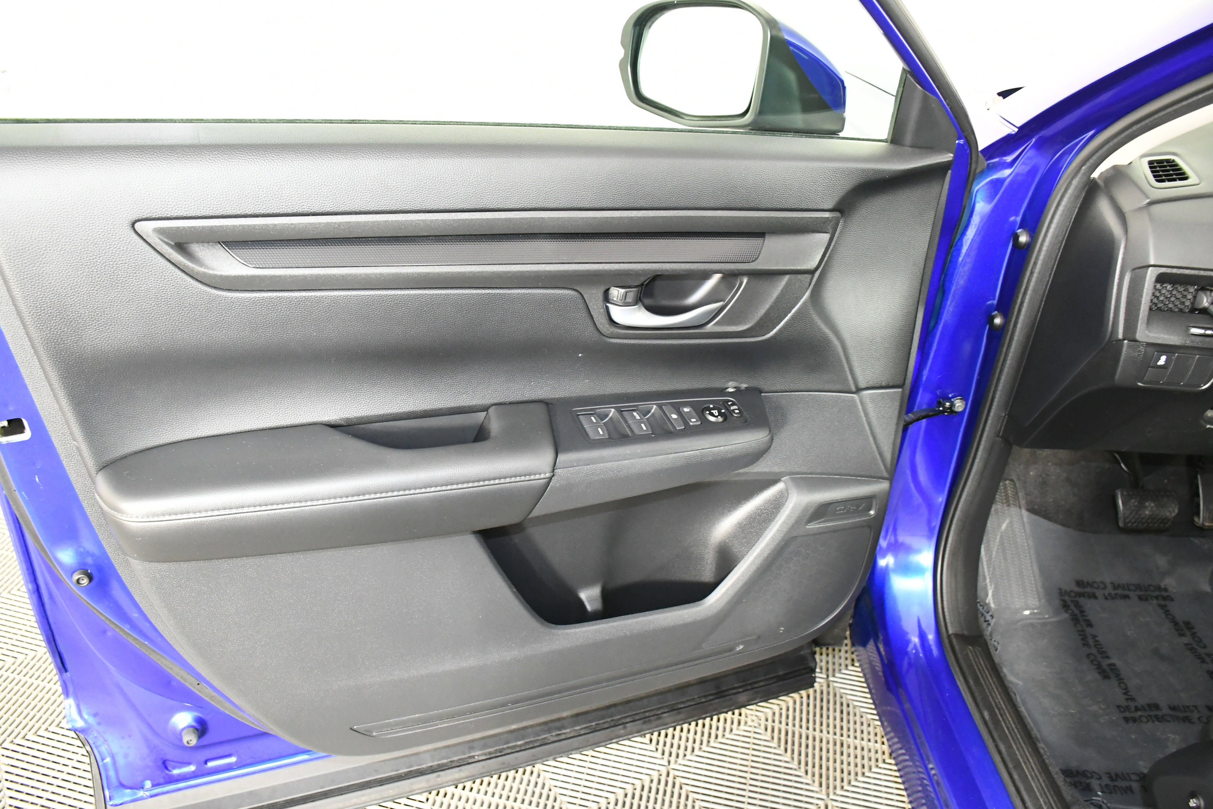 Certified 2023 Honda CR-V LX image 34